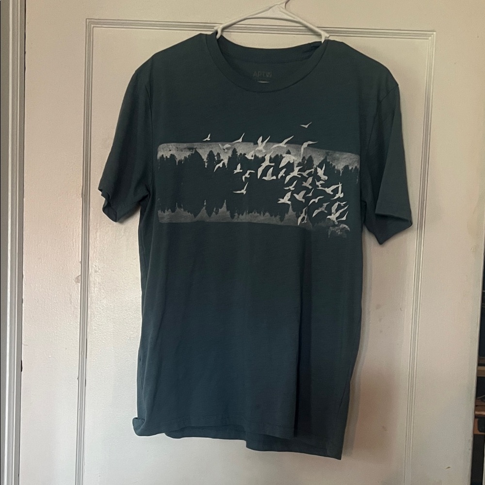 Apt. 9 Teal Graphic Tee with Bird Design